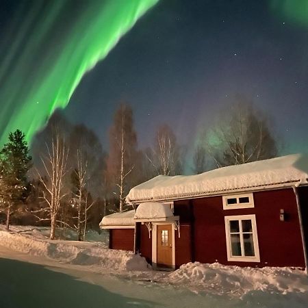 Bogaerdan, Cozy Cabin By The Lulea River Harads Extérieur photo
