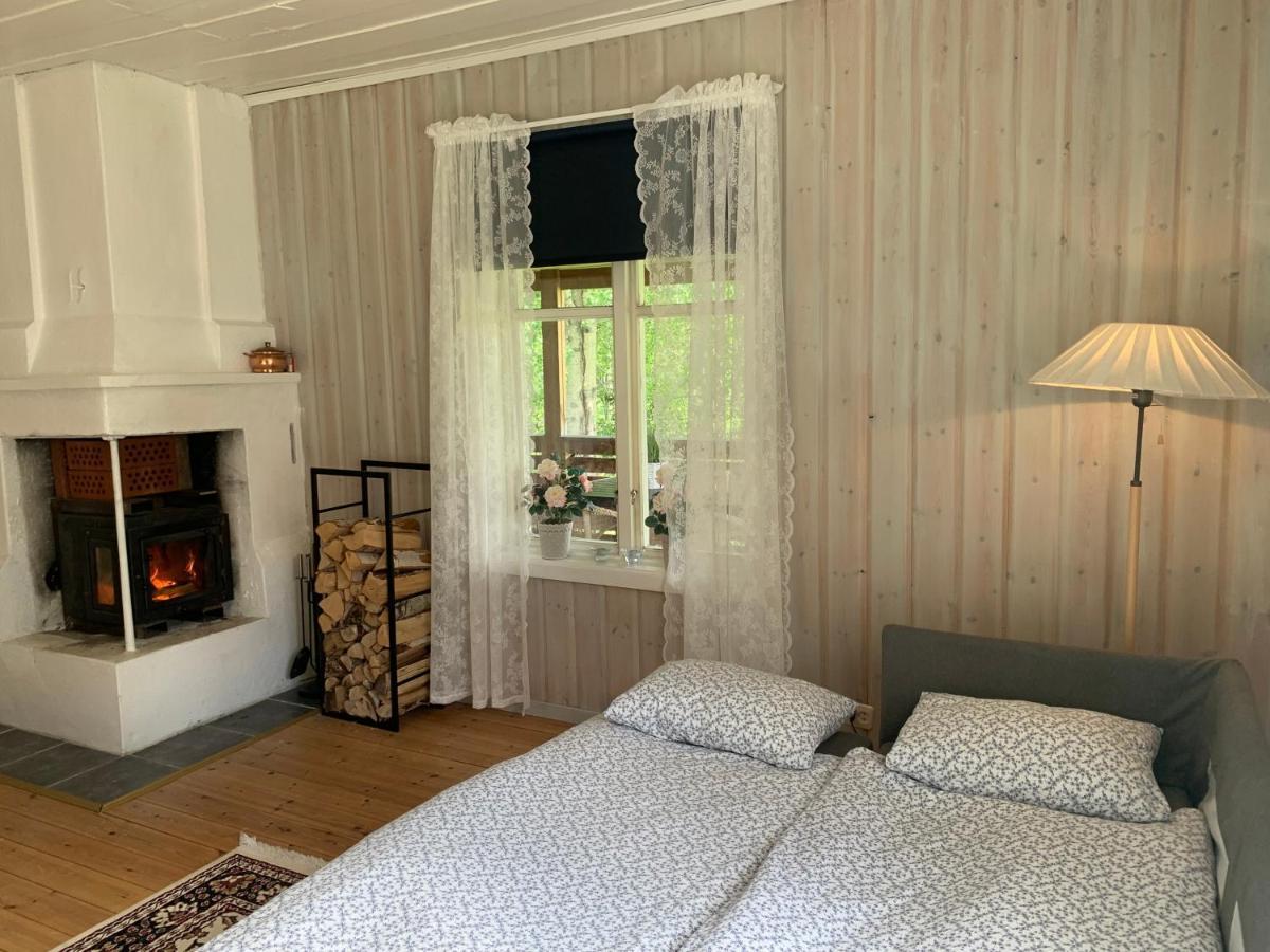 Bogaerdan, Cozy Cabin By The Lulea River Harads Extérieur photo